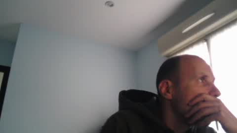 Jocouker online show from April 27, 5:19 pm