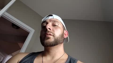 joe883555 online show from November 9, 6:01 pm