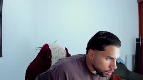 joe_esthetic online show from October 26, 11:18 pm