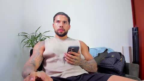 joe_esthetic online show from October 21, 6:22 pm