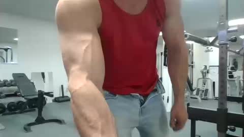 joe_smith5679 online show from October 20, 8:02 pm