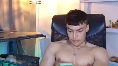 joeh_jonas online show from October 7, 4:16 am
