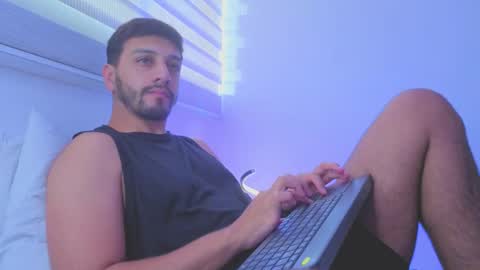 Joel Callvil online show from December 21, 12:02 pm