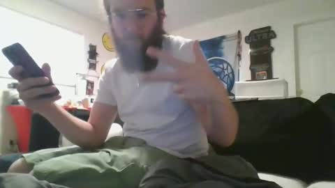 joey2snowy759685 online show from May 3, 5:37 pm