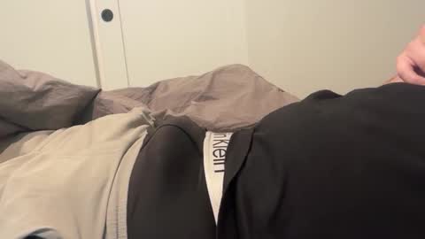 joeyboy_sexy18 online show from October 5, 11:42 pm