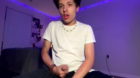 joeyfinchamsgay online show from May 23, 3:45 am