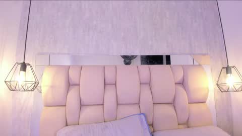 Johan  online show from April 1, 1:41 pm