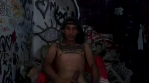 johannlocoloco online show from October 18, 8:14 pm