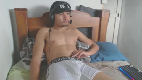 Snapshot of johantorres19 chatting on February 6, 8:56 pm johantorres19 online show from February 6, 8:56 pm