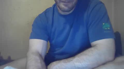 john1212124 online show from September 8, 9:58 pm
