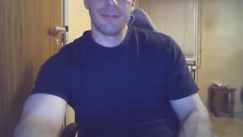 john1212124 online show from September 17, 12:55 am