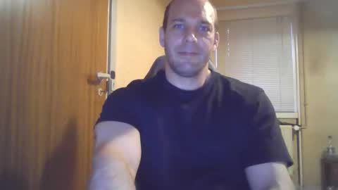 john1212124 online show from September 18, 5:26 pm