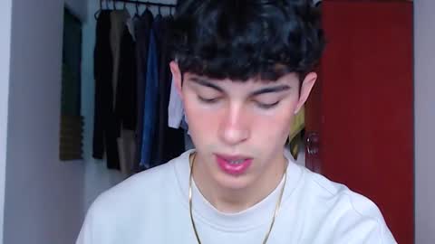 John Vichenso online show from September 8, 9:25 pm