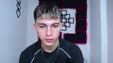 John Vichenso online show from January 6, 10:25 pm