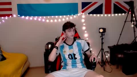 john_winx online show from March 5, 7:43 pm