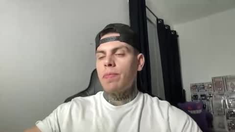 JAXX online show from March 1, 2:33 am