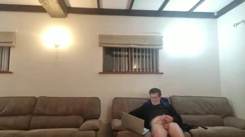 johnathan_stuart33 online show from February 24, 11:38 pm