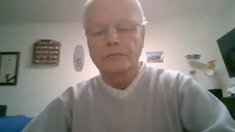 Snapshot of johndesnudado chatting on December 7, 11:12 pm johndesnudado online show from December 7, 11:12 pm