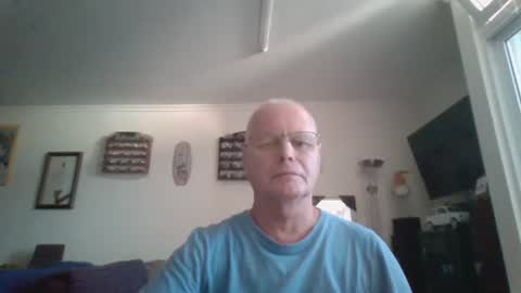 Snapshot of johndesnudado chatting on September 27, 10:46 am johndesnudado online show from September 27, 10:46 am