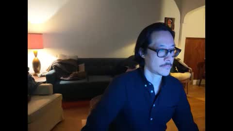 Johnee online show from March 21, 8:19 am