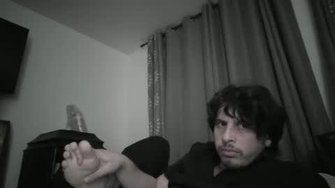 johnjohn online show from April 18, 12:01 am