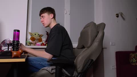 johnny boom online show from January 13, 5:55 pm