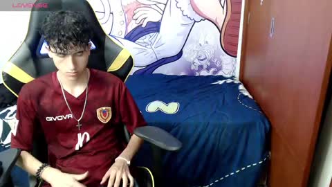 Snapshot of johnny_cagee chatting on December 10, 5:07 am johnny_cagee online show from December 10, 5:07 am