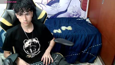Snapshot of johnny_cagee chatting on December 13, 7:26 am johnny_cagee online show from December 13, 7:26 am