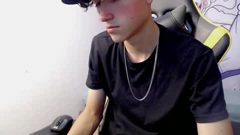 Snapshot of johnny_cagee chatting on January 29, 4:15 am johnny_cagee online show from January 29, 4:15 am