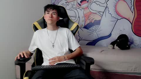 Snapshot of johnny_cagee chatting on December 21, 7:03 am johnny_cagee online show from December 21, 7:03 am