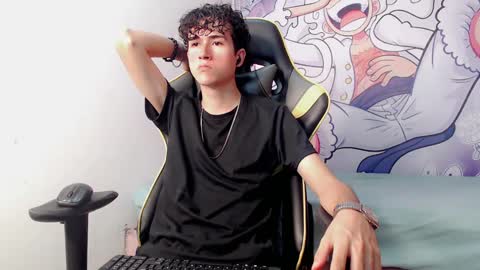 Snapshot of johnny_cagee chatting on February 7, 5:31 am johnny_cagee online show from February 7, 5:31 am