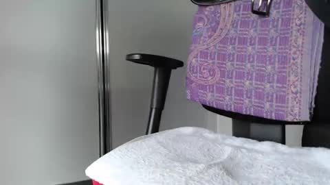 Snapshot of johnny_walker13 chatting on February 27, 3:37 pm Johnny Walker13 online show from February 27, 3:37 pm