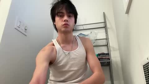 Snapshot of johnnybigd2005 chatting on January 23, 8:45 pm johnnybigd2005 online show from January 23, 8:45 pm
