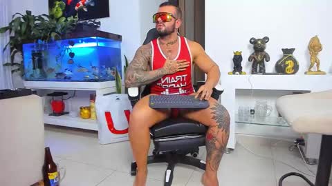 JOHNNY online show from December 19, 2:52 am