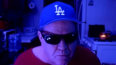 johnnytwain online show from March 7, 11:57 pm