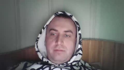 johnoreon online show from December 14, 9:27 am