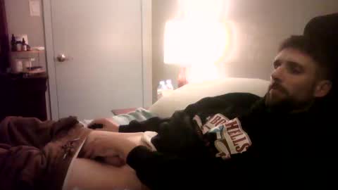 Give John Ryan A Thumbs Up online show from December 4, 1:12 am