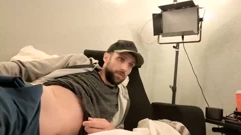 Give John Ryan A Thumbs Up online show from November 4, 2:56 am