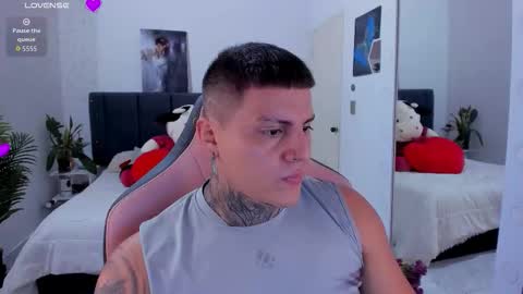 Johny online show from October 8, 11:53 pm