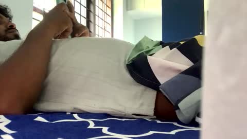 jojoseph2331 online show from November 5, 6:26 am