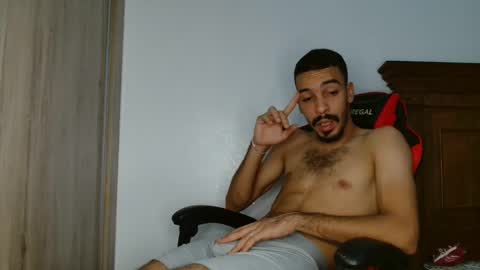 ALICEARABIAN online show from October 1, 6:01 pm