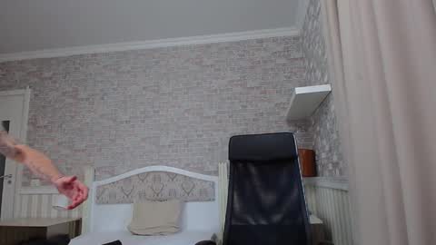 JonahShaw online show from October 13, 6:41 am