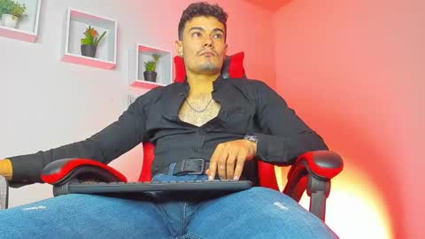 Snapshot of jonas_supreme chatting on September 27, 12:25 pm jonas_supreme online show from September 27, 12:25 pm
