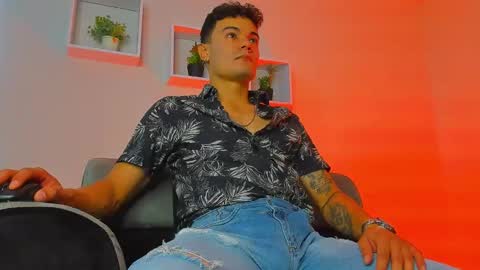 Snapshot of jonas_supreme chatting on September 28, 1:09 pm jonas_supreme online show from September 28, 1:09 pm