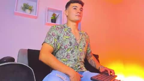 Snapshot of jonas_supreme chatting on October 5, 4:05 am jonas_supreme online show from October 5, 4:05 am