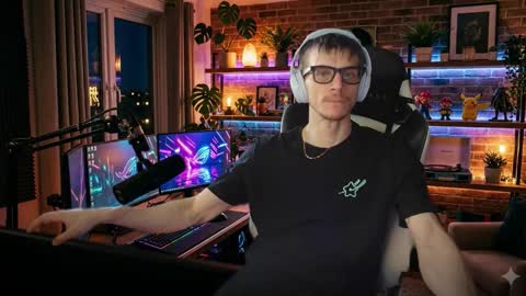 jonathanthiccoc online show from March 9, 9:09 pm