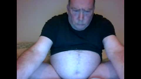 Snapshot of jonhjonh1980 chatting on February 9, 6:33 am jonhjonh1980 online show from February 9, 6:33 am
