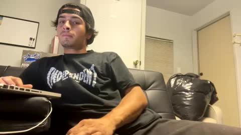 jonjd03 online show from October 5, 6:50 am