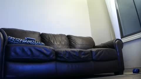 Snapshot of jonny4u_xxx chatting on September 25, 8:35 am John online show from September 25, 8:35 am