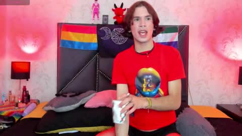 jonny_gilbert online show from October 11, 12:42 pm